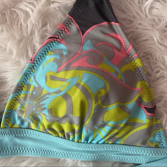 Athleta Halter Swim Top - Picture 2 of 4